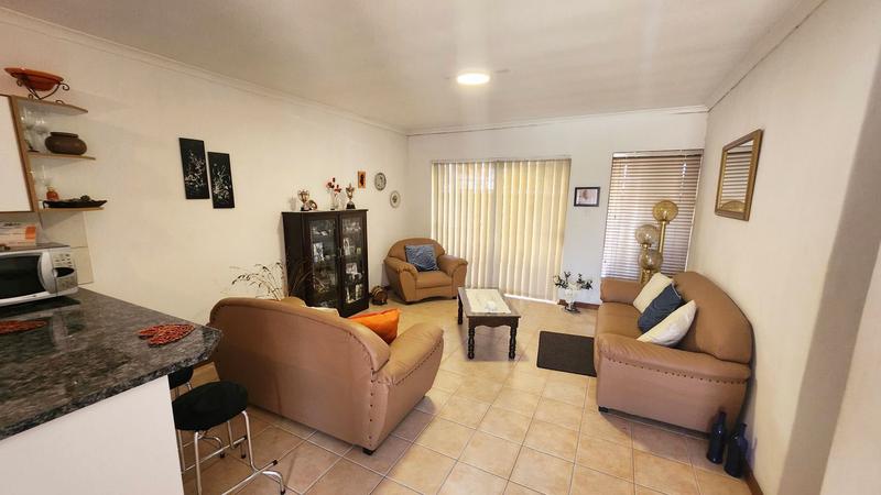 2 Bedroom Property for Sale in Bellville Western Cape